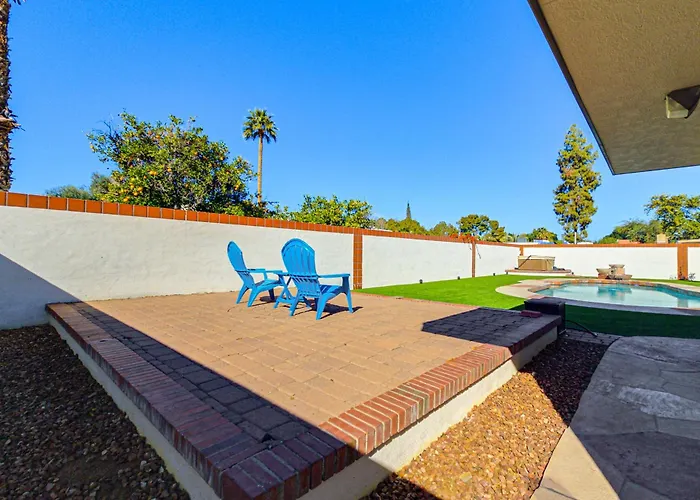 Holiday home Pool & Personal Bar! 4 Mi To Downtown Mesa